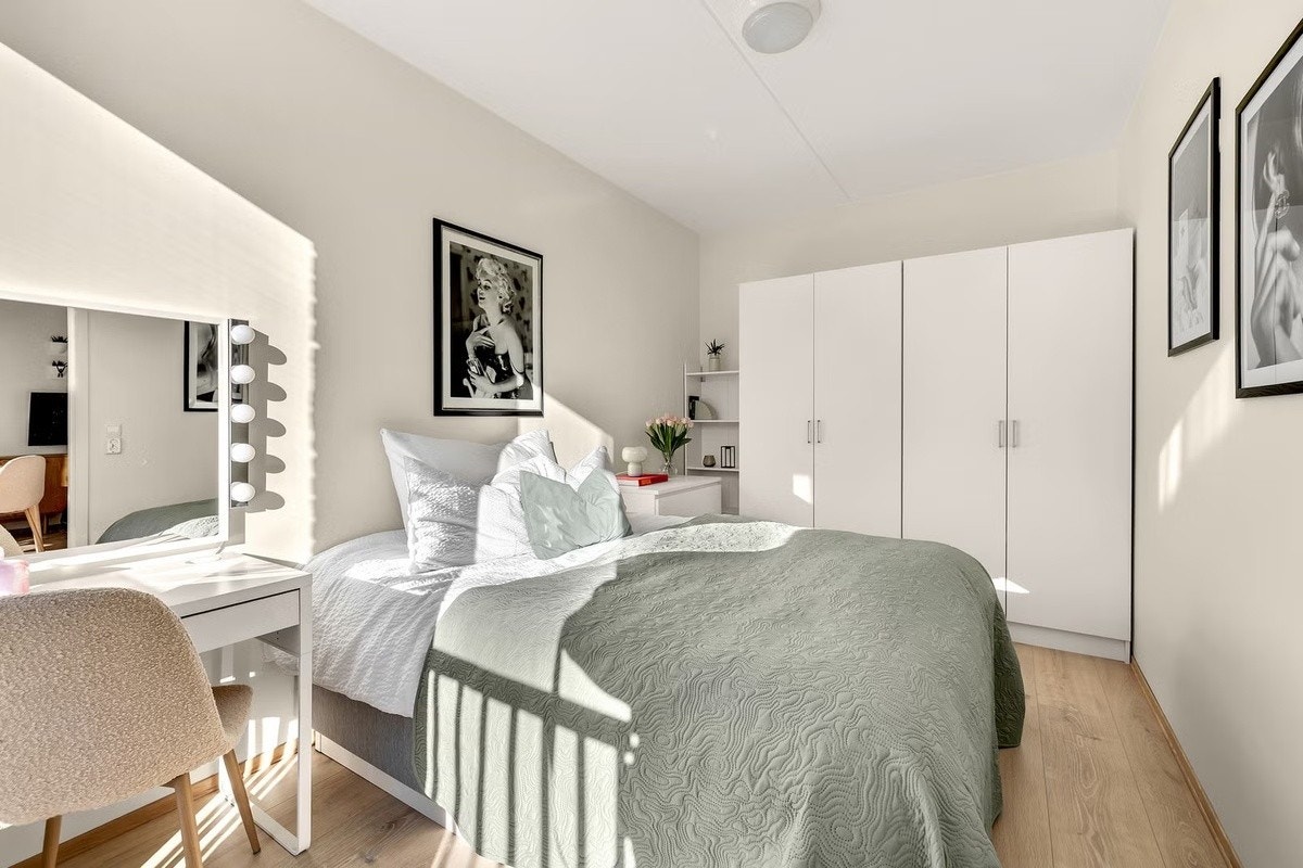 Mye oppbevaringsplass Galleribilde