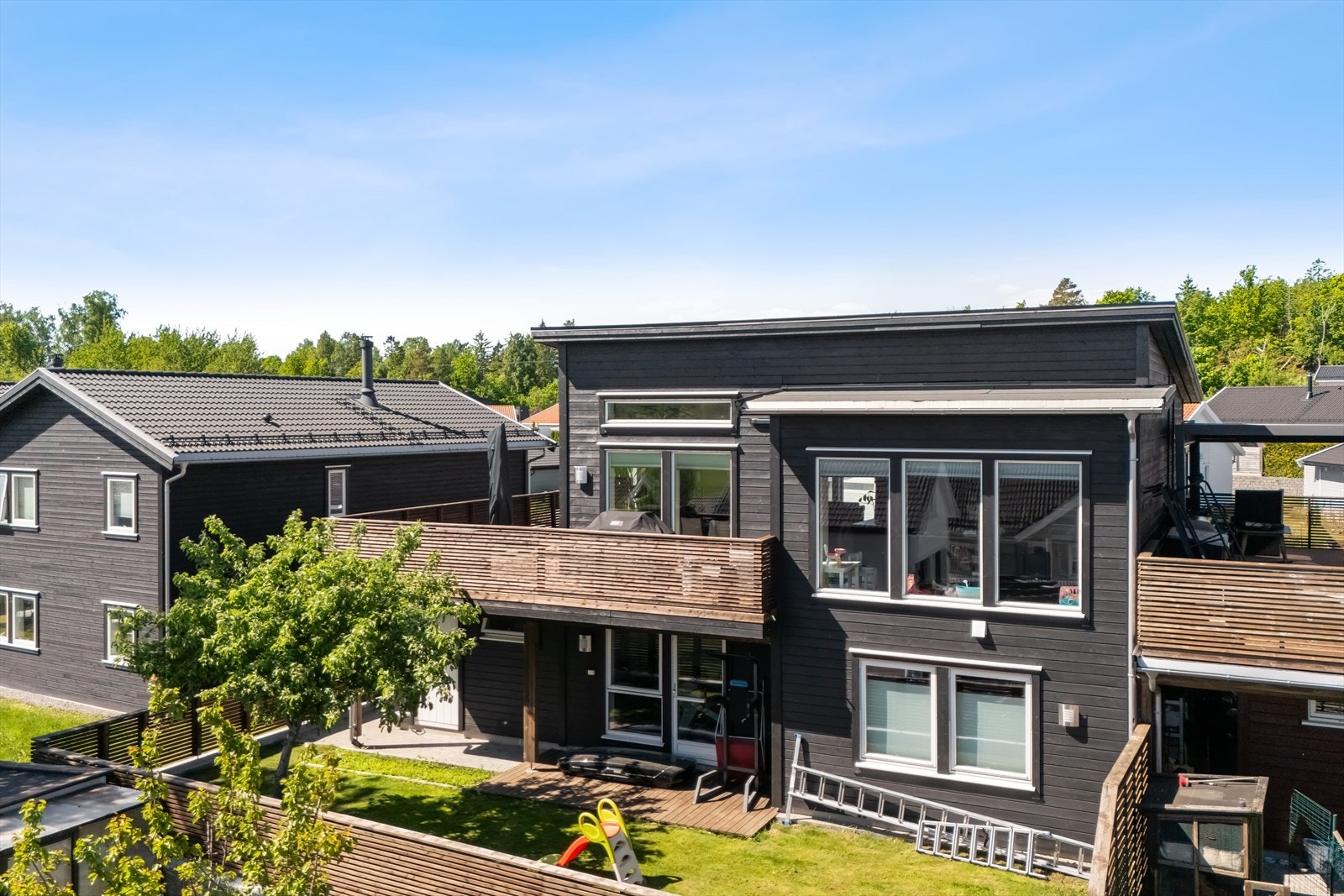 .Flott familiebolig med sjønær beliggenhet Galleribilde