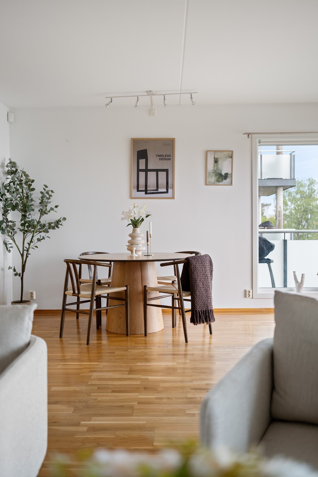 Takhøyden er målt til 2,51 meter. Galleribilde