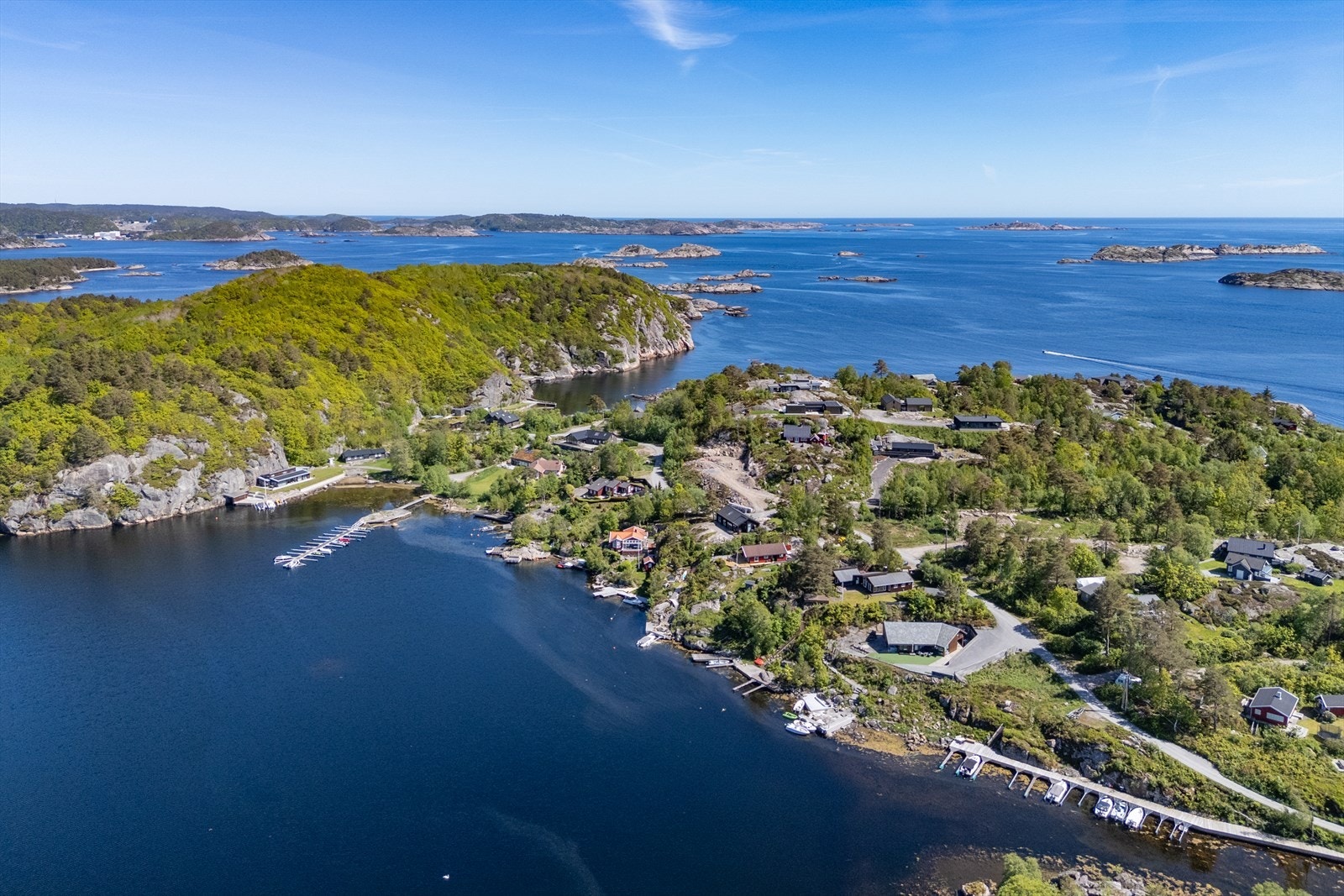 Området byr på en fantastisk skjærgård med mange turmuligheter Galleribilde