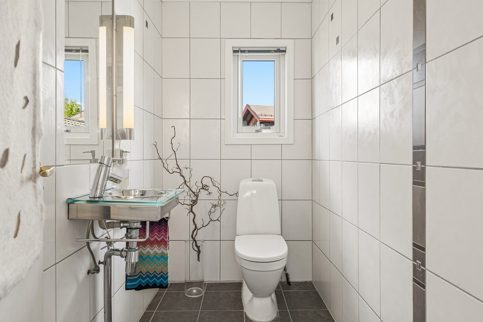 WC med varmekabler i gulv. Galleribilde