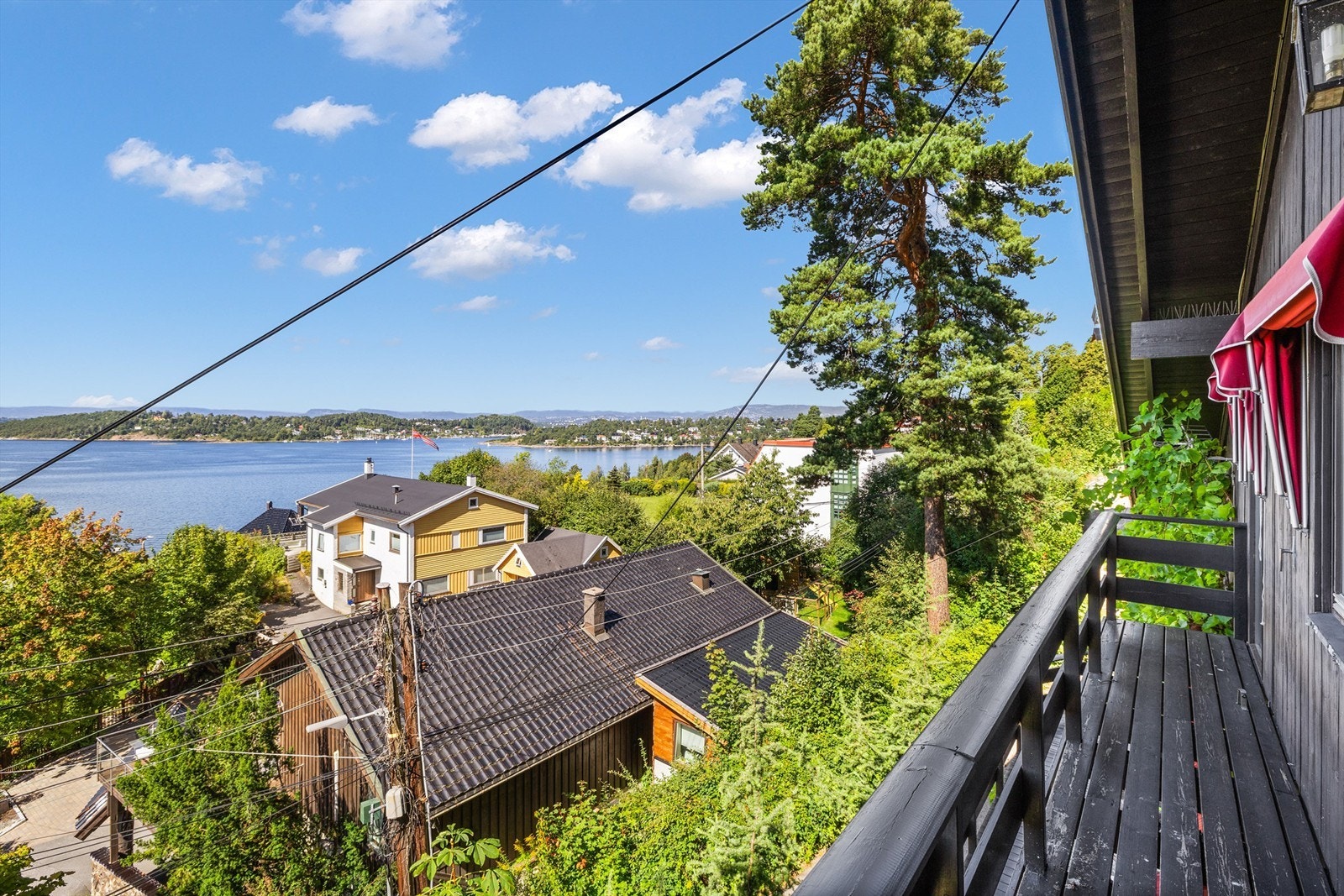 Nærområdet byr på et rikt utvalg av fritidsaktiviteter og turmuligheter i Brannfjell og Østmarka. Galleribilde