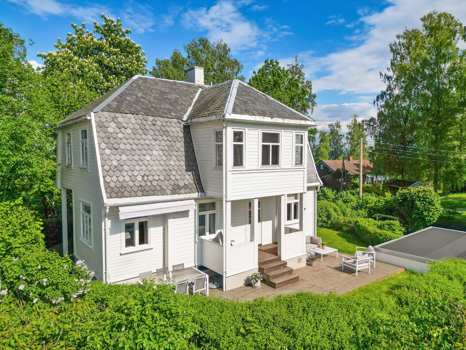 Her er det god plass til flere sittegrupper. Galleribilde