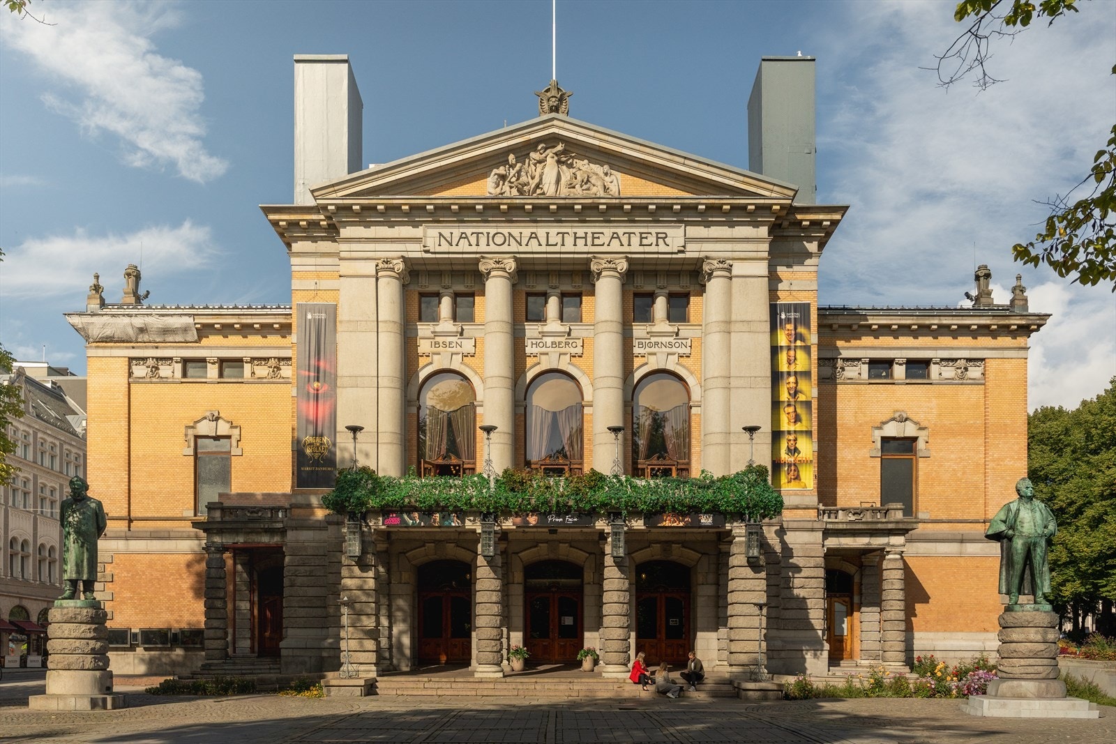 Nationaltheateret. Galleribilde