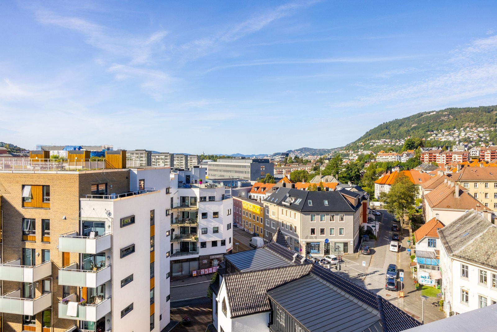Nydelig utsikt mot Bergens fjelltopper! Galleribilde