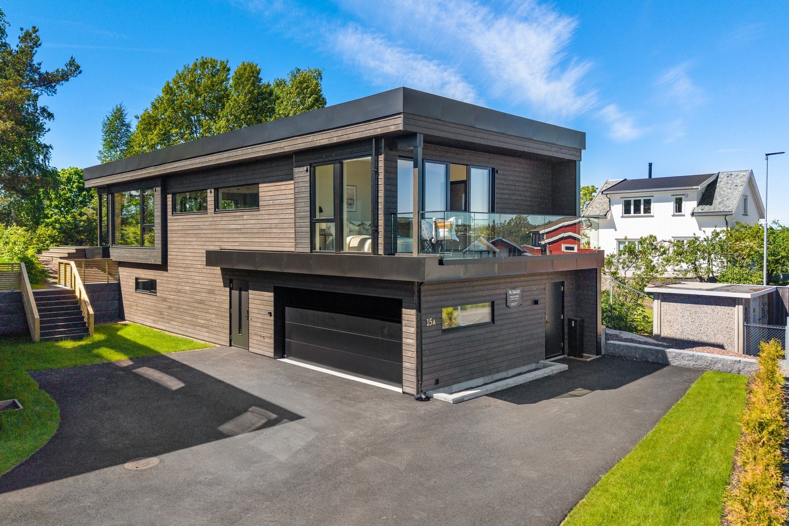 Fjærholmveien 15 A. Presentert av Jens Roland Pettersen i Bakke Sørvik &Partners Galleribilde