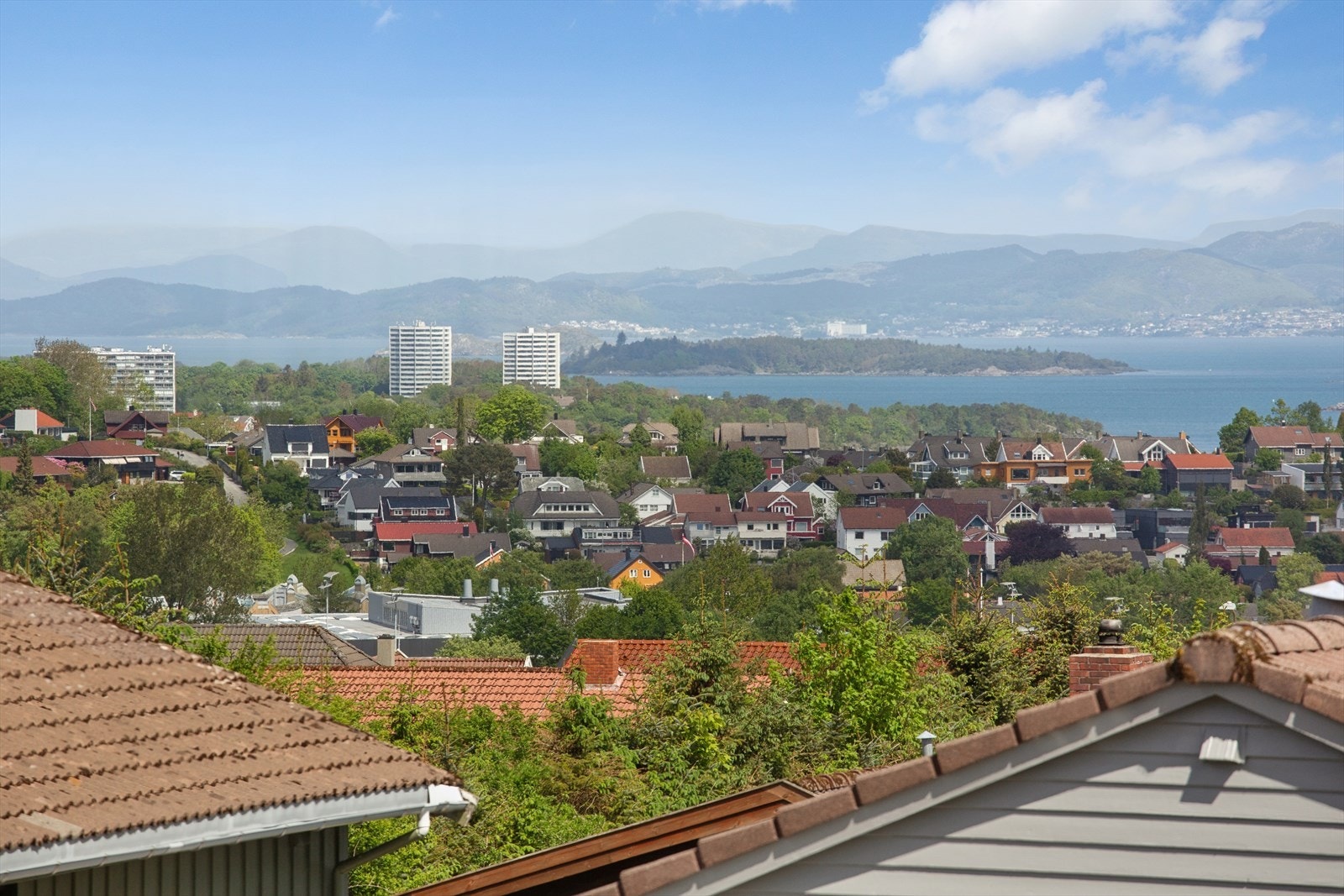 Beliggenheten gir rask tilgang til både Stavanger sentrum og Sola lufthavn. Galleribilde