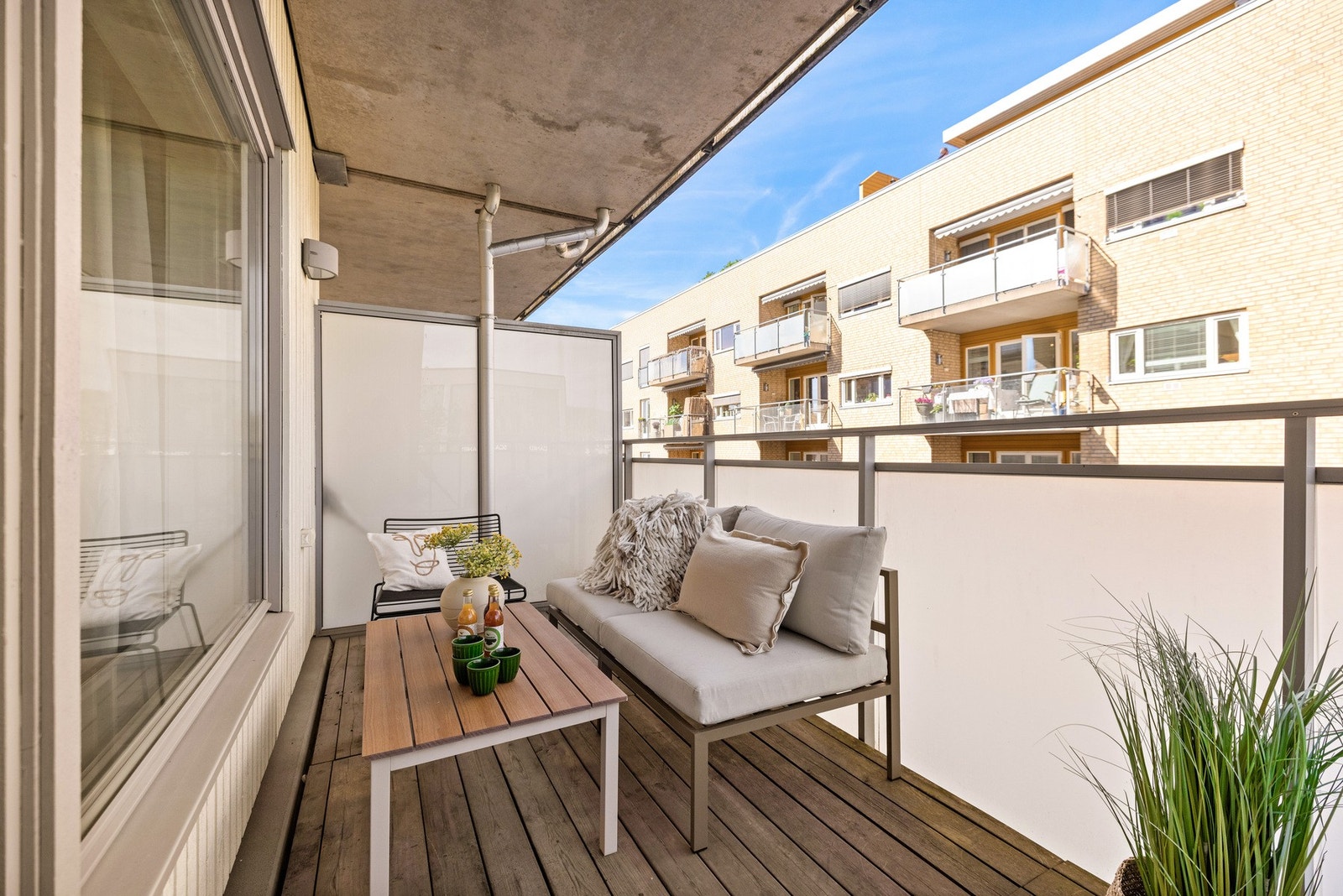 Fra stuen er det utgang til en koselig balkong på ca. 7 m². Galleribilde