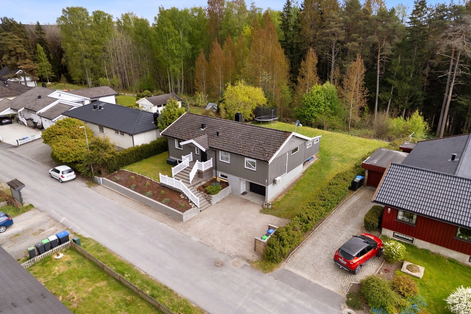 Velkommen til en hyggelig visning i Kongeveien 7! Galleribilde