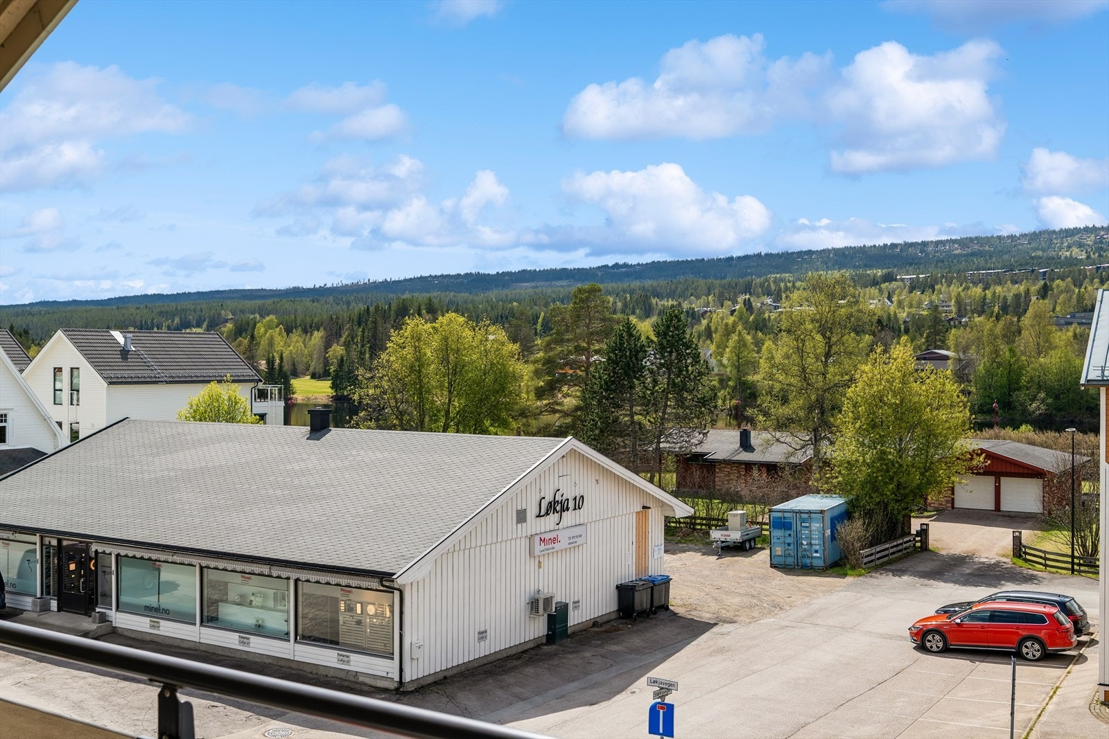 Trysil ungdomsskole og Innbygda skole ligger kun en kort spasertur unna. Galleribilde