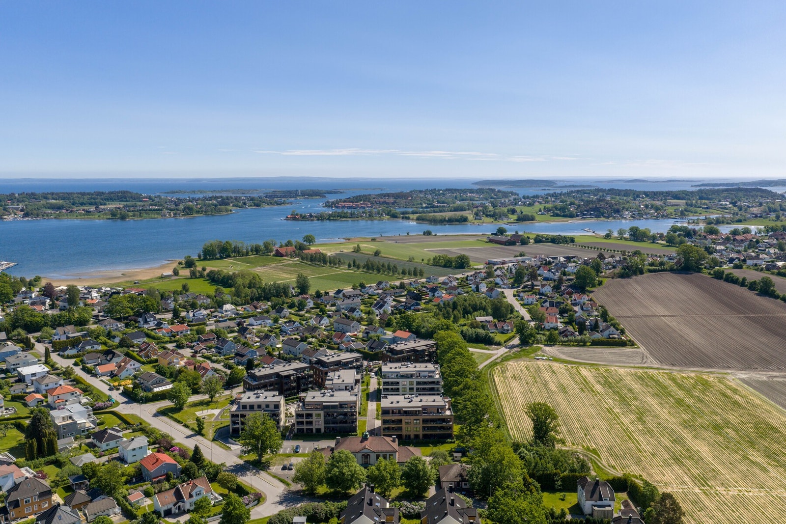 Robert Hoff V/Eie Tønsberg ønsker velkommen til Holmenveien 20 B
Foto: Tony René Asmyhr Galleribilde