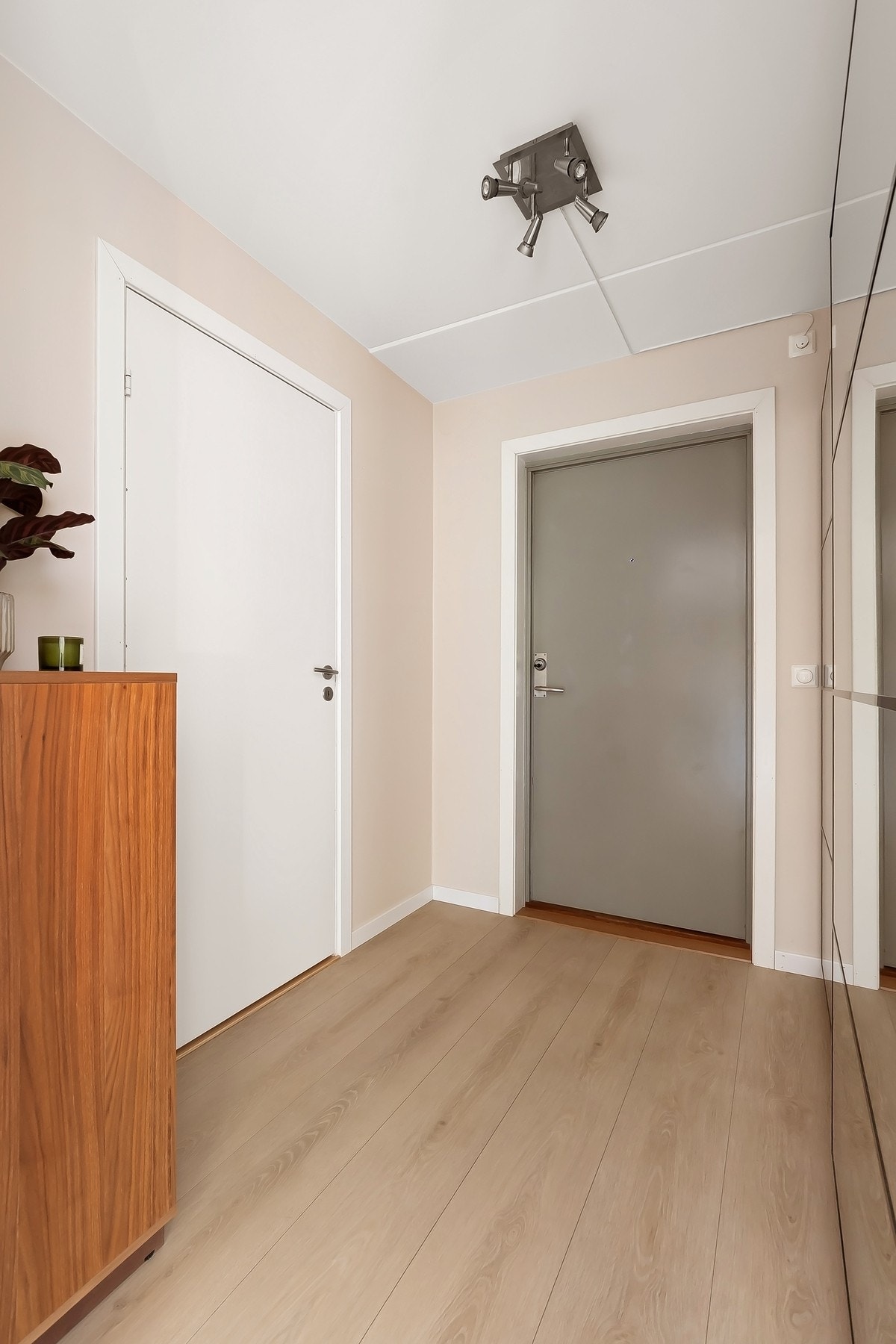 Leiligheten har lave felleskostnader på kun 3 112,- / mnd Galleribilde