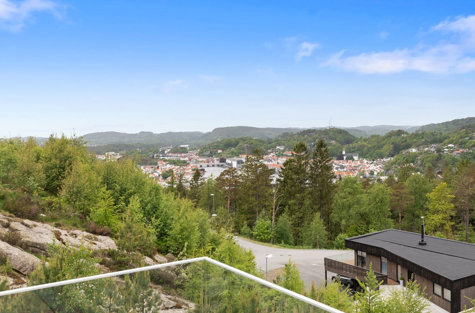 Flott utsikt fra terrassen Galleribilde