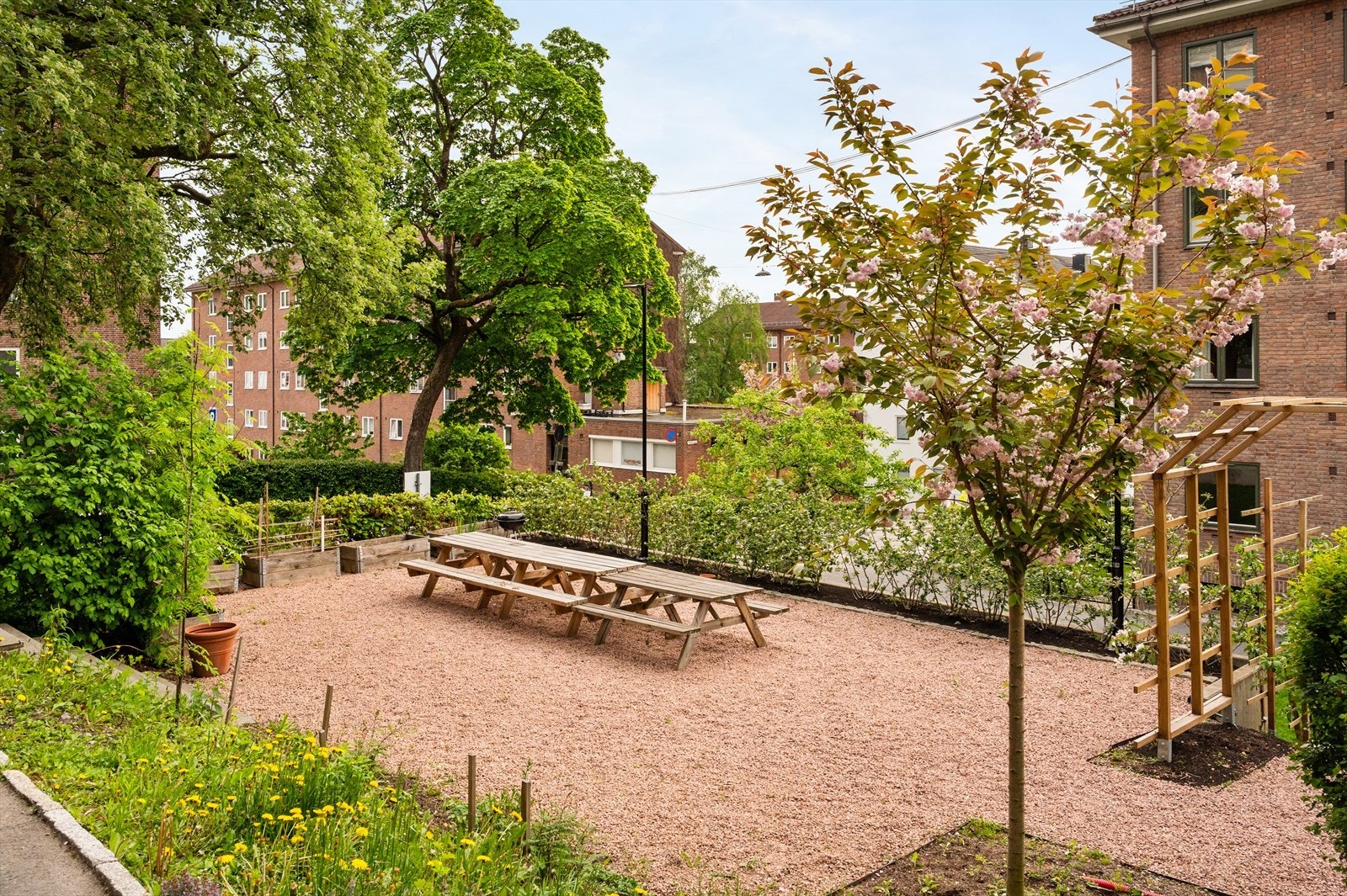 Her finner man også flere sittegrupper for beboerne. Galleribilde