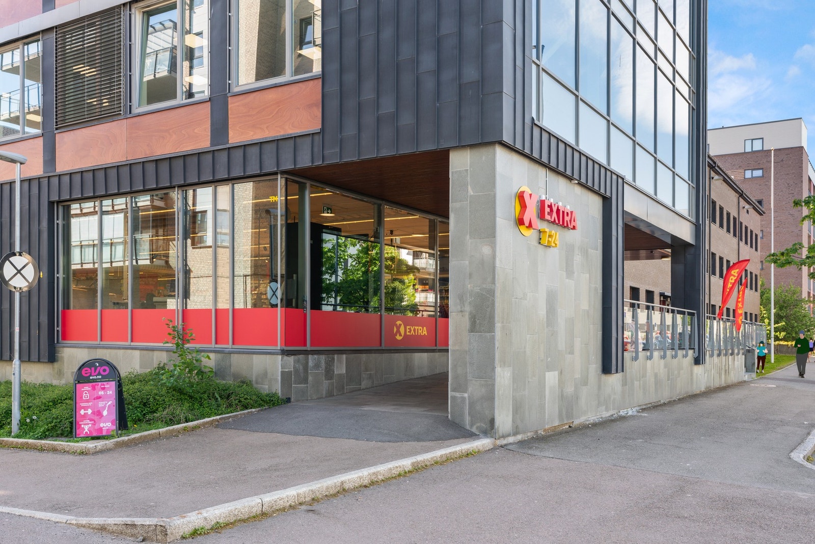 Nylig åpnet også Ekstra på Løren Galleribilde
