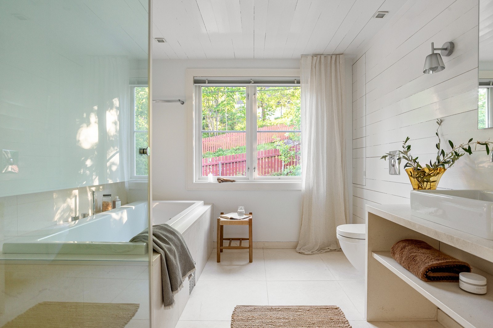 En suite bad Galleribilde