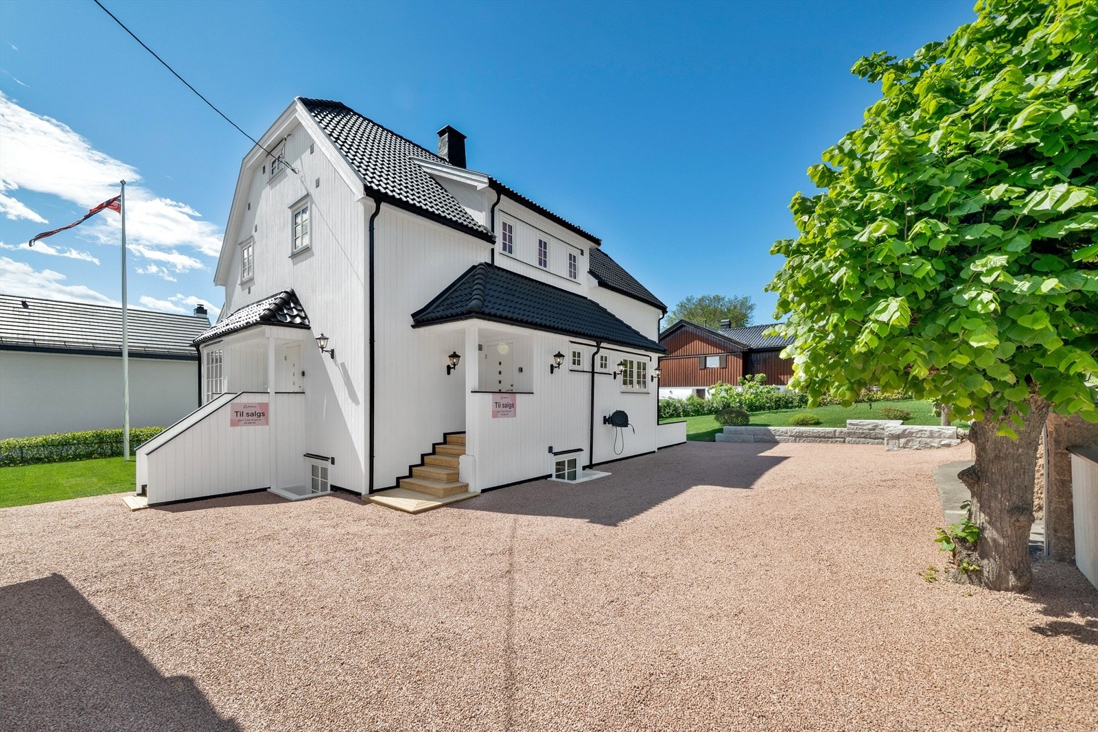 Felles gårdsplass med seksjon nr 1 Galleribilde