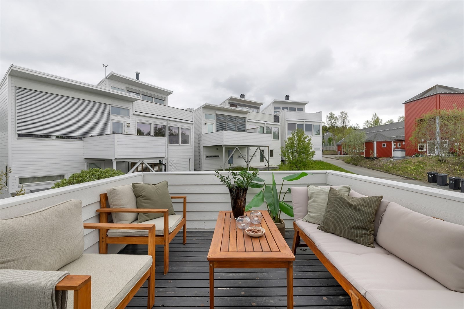 Veranda med morgen- og formiddagssol Galleribilde