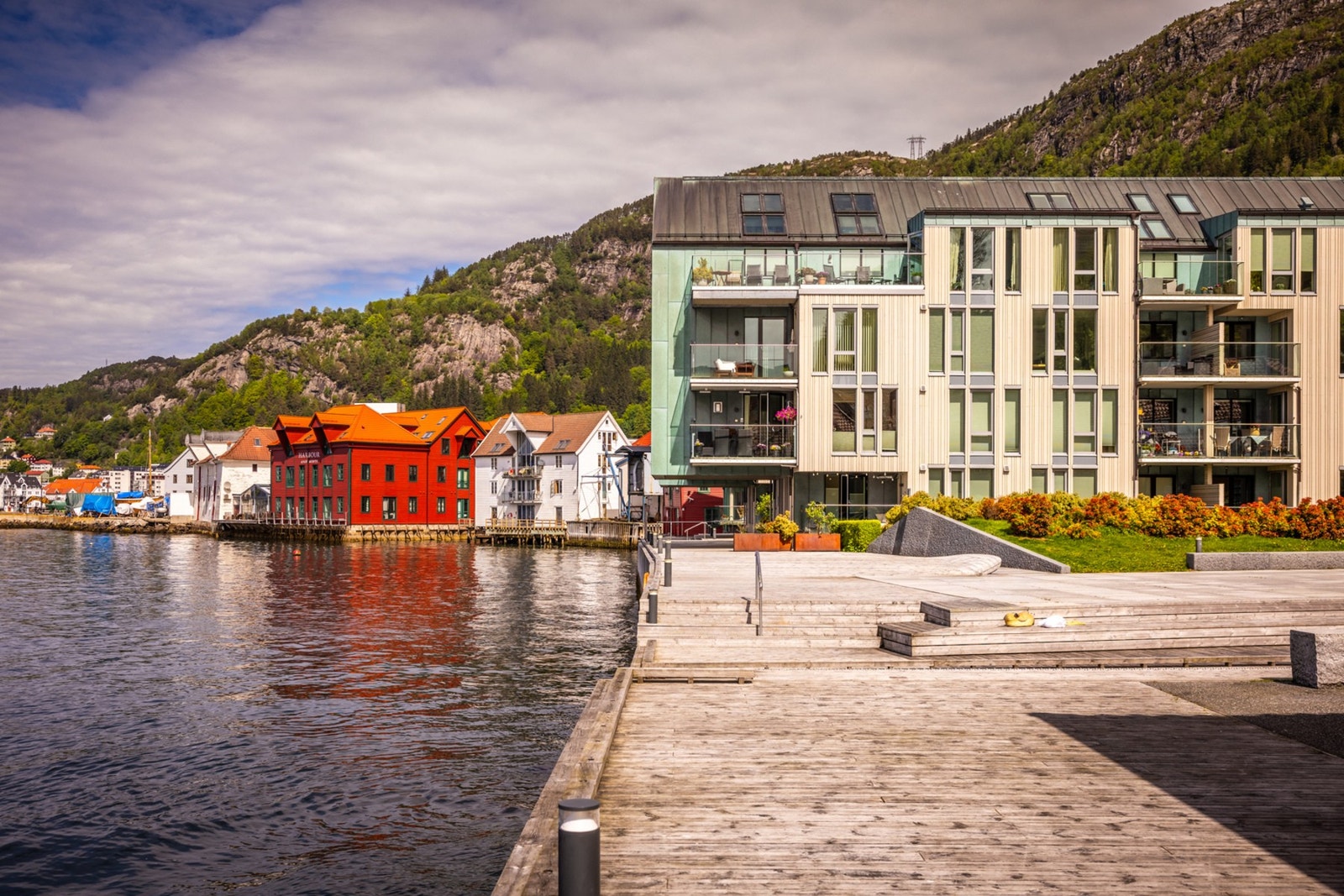 Her er det fine tun hvor det også er bademuligheter. Galleribilde