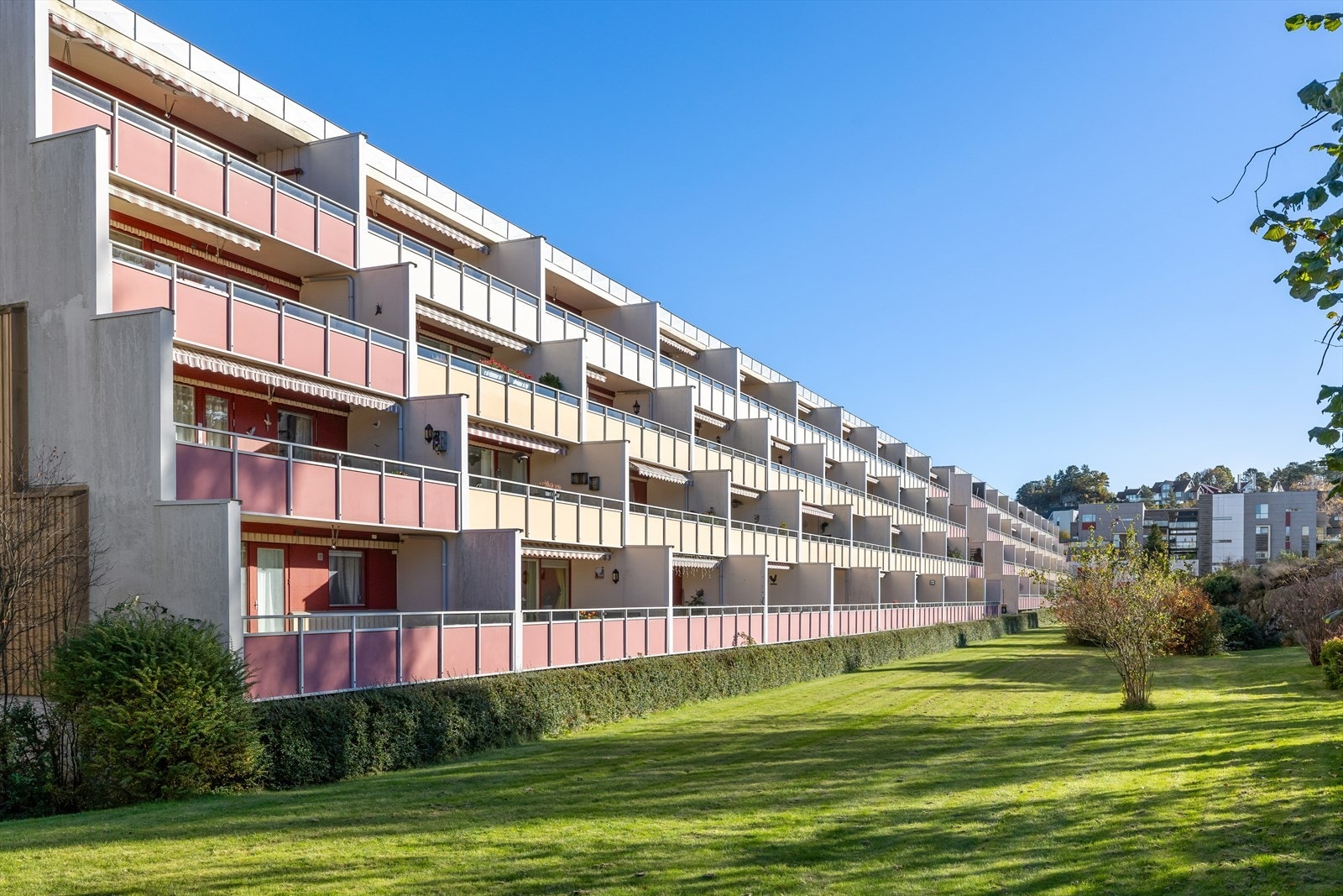 Fasade med gode balkonger Galleribilde