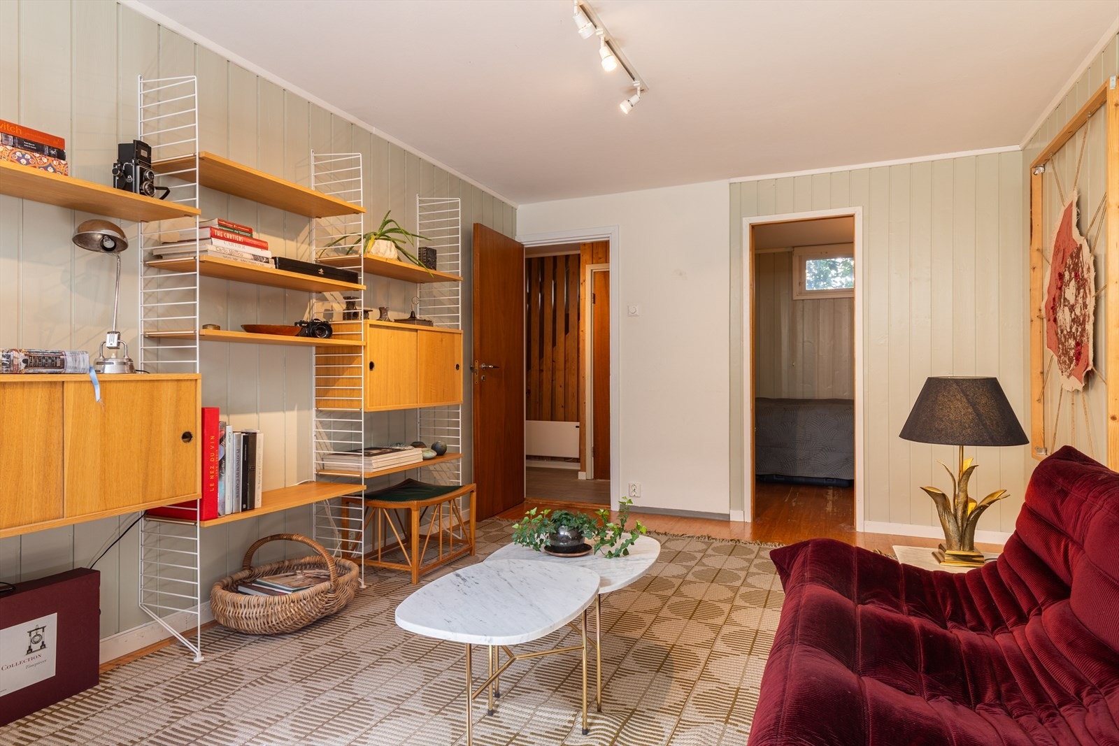 Her er det plass til sofagruppe og annet ønskelig møblement. Galleribilde