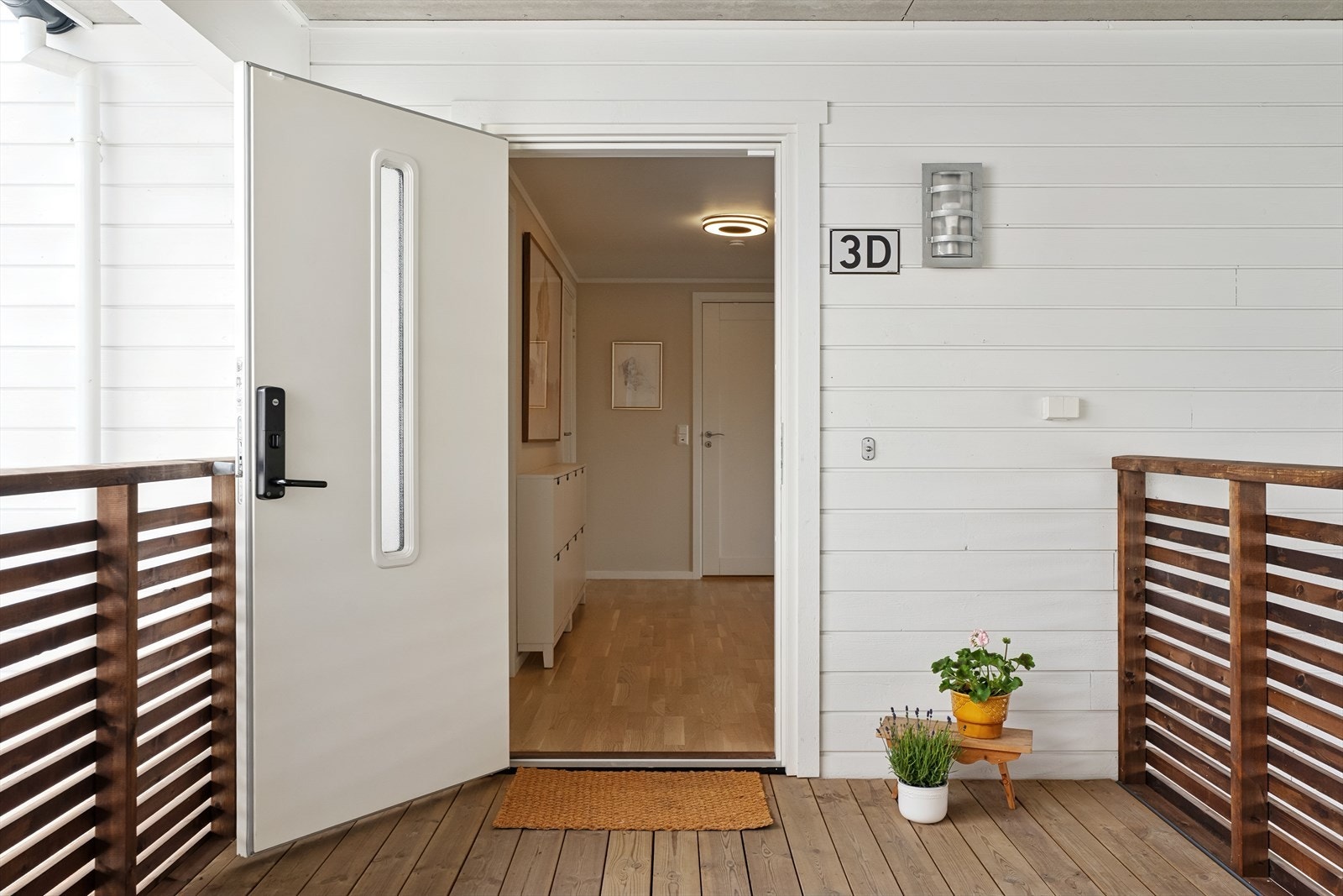 Overbygget inngangsparti. Galleribilde
