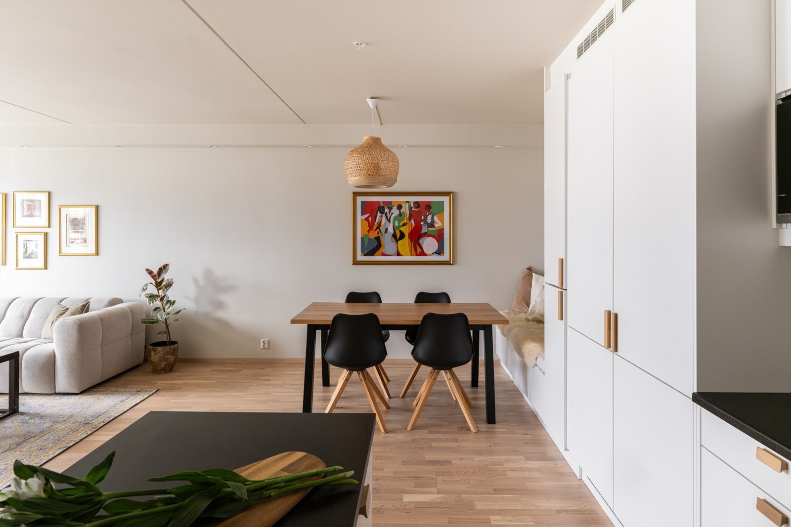 Rommene er store og gir mange innredningsmuligheter Galleribilde