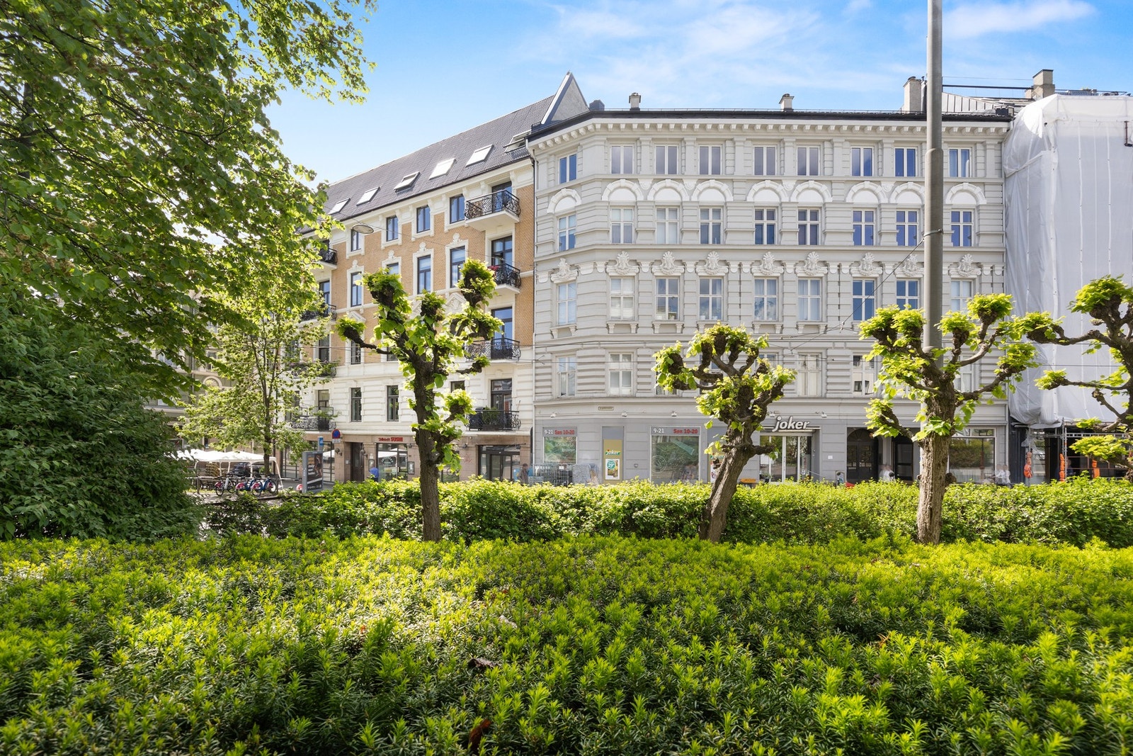 Utsyn fra terrasseplattingen Galleribilde