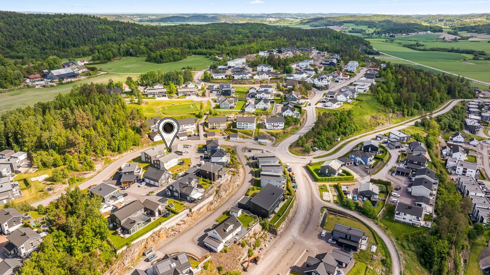 Flotte turområder med bøkeskog og variert terreng rett utenfor døren - natur for hele familien hele året. Galleribilde