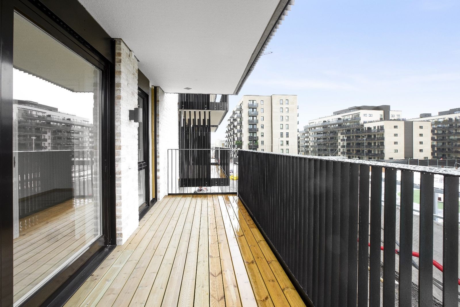 Balkong 11kvm, gassgrill og elektrisk grill er tillatt. Galleribilde