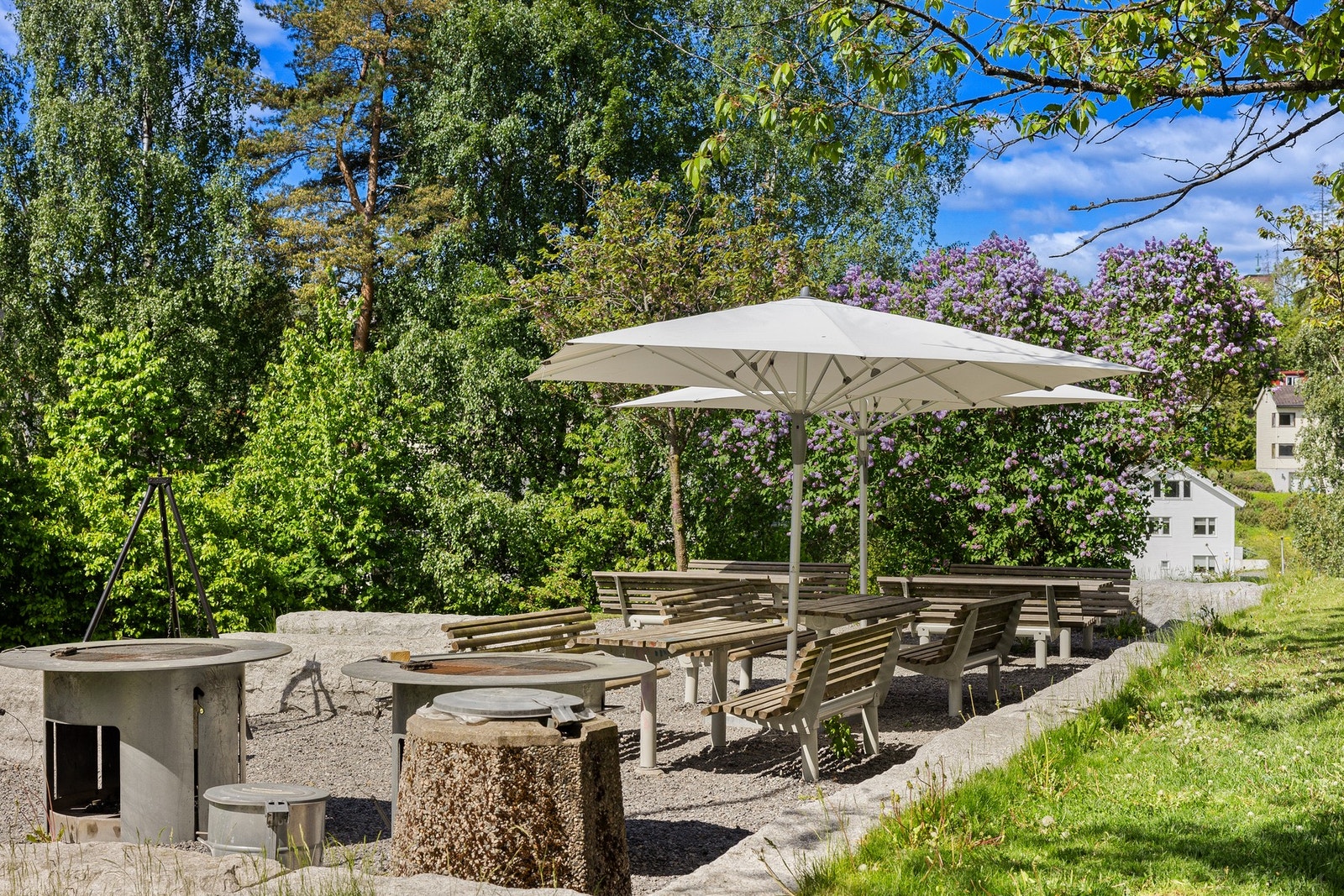 Hyggelige sittegrupper for beboerne Galleribilde