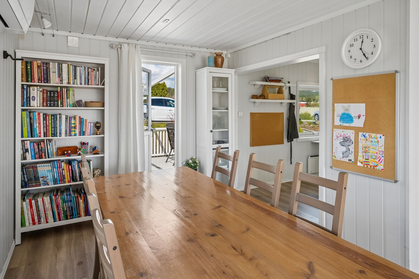 Utsyn mot terrassen Galleribilde