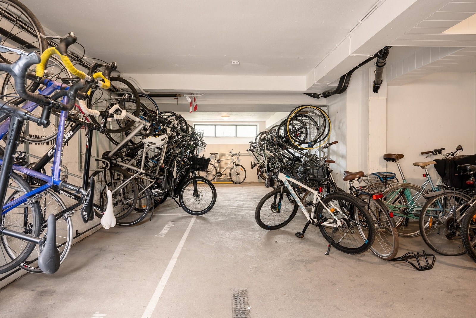 Sykkelparkering Galleribilde