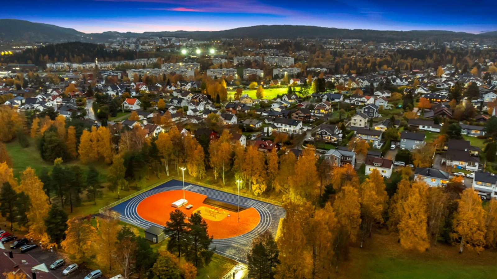 Friplassen som innbyr til allsidighet og utvikling av viktige basisferdigheter hos barn og unge. Velkommen! Galleribilde