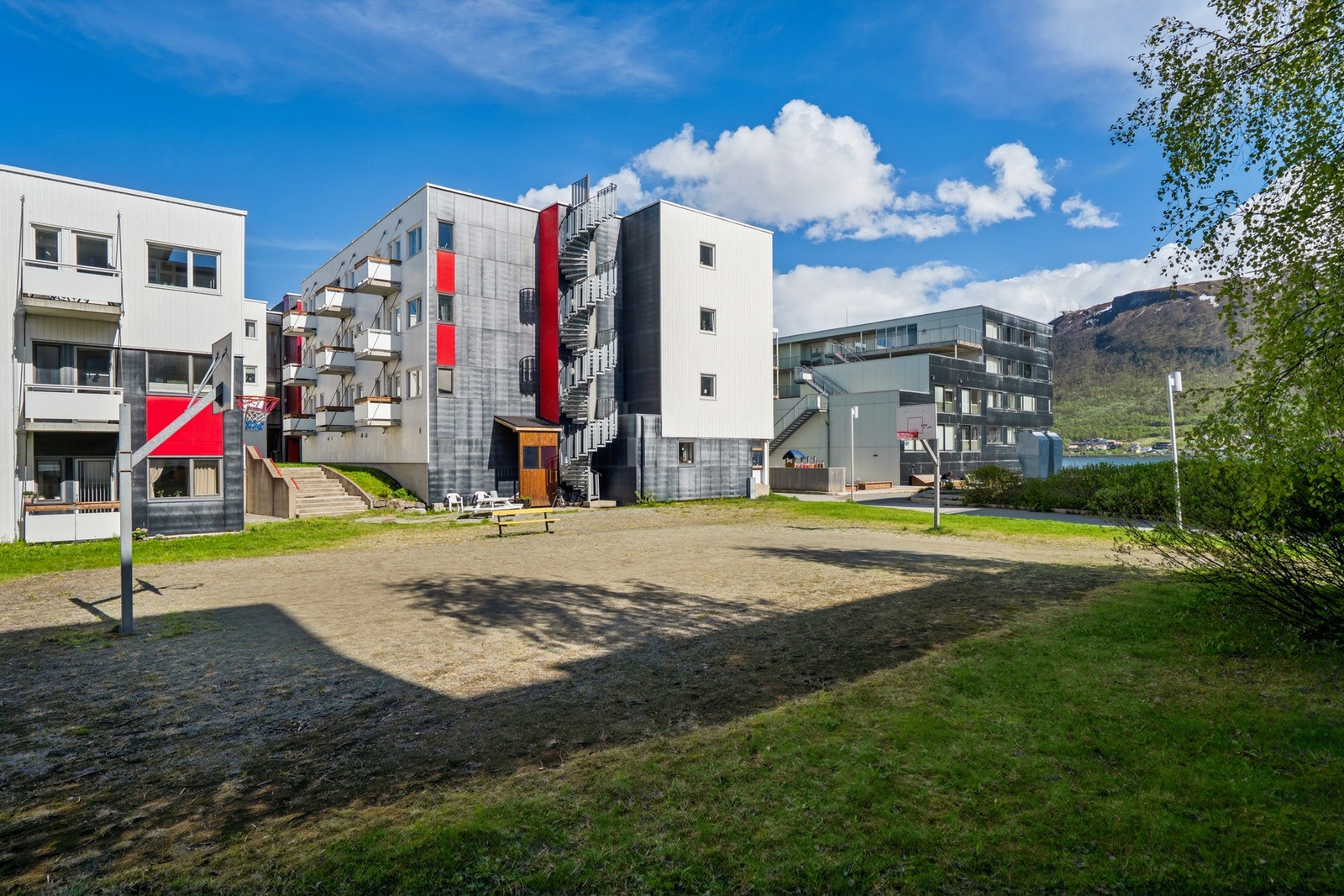 Fellesområdene er pent opparbeidet og vedlikeholdt. Galleribilde