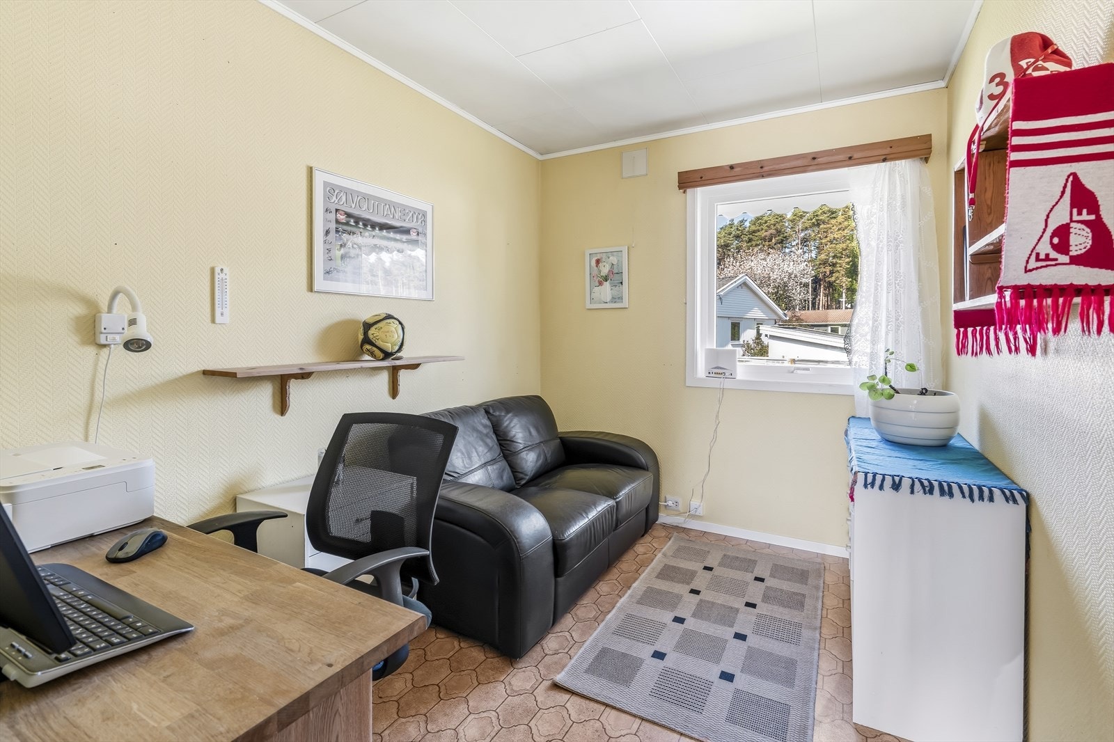 Det tredje soverommet egner seg også godt som barnerom, gjesterom eller hjemmekontor. Galleribilde