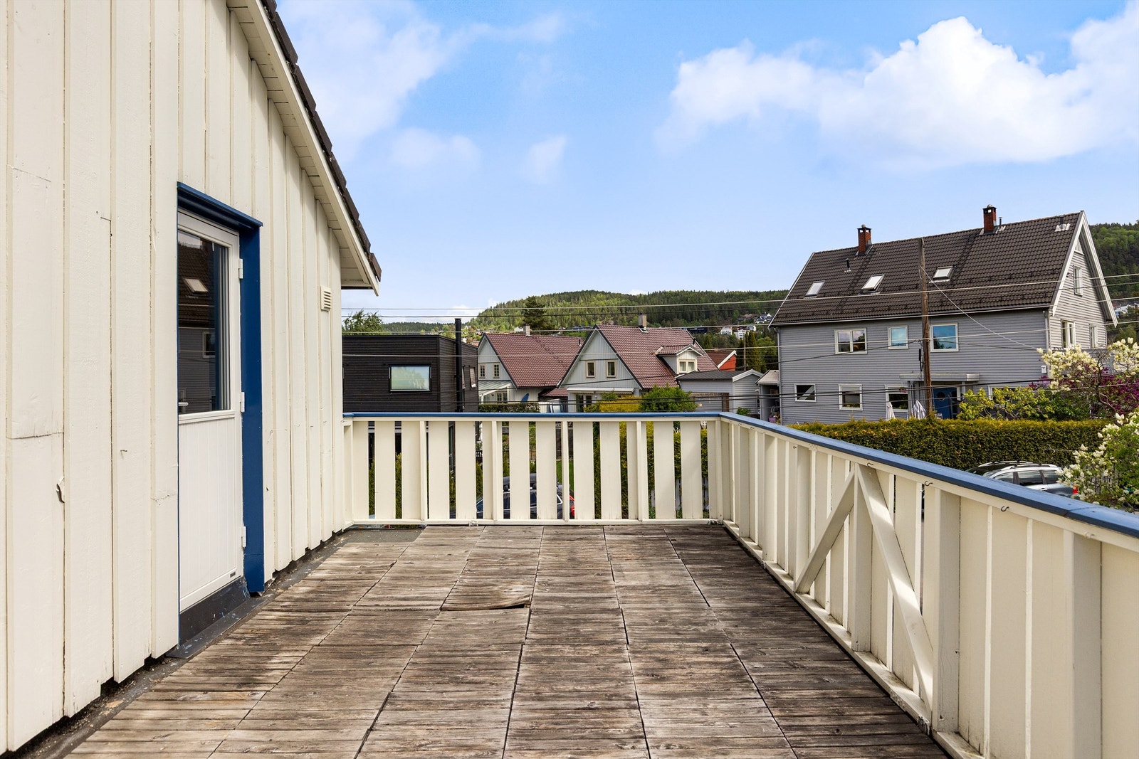 Terrasse over stuedelen. Svært gode solforhold Galleribilde