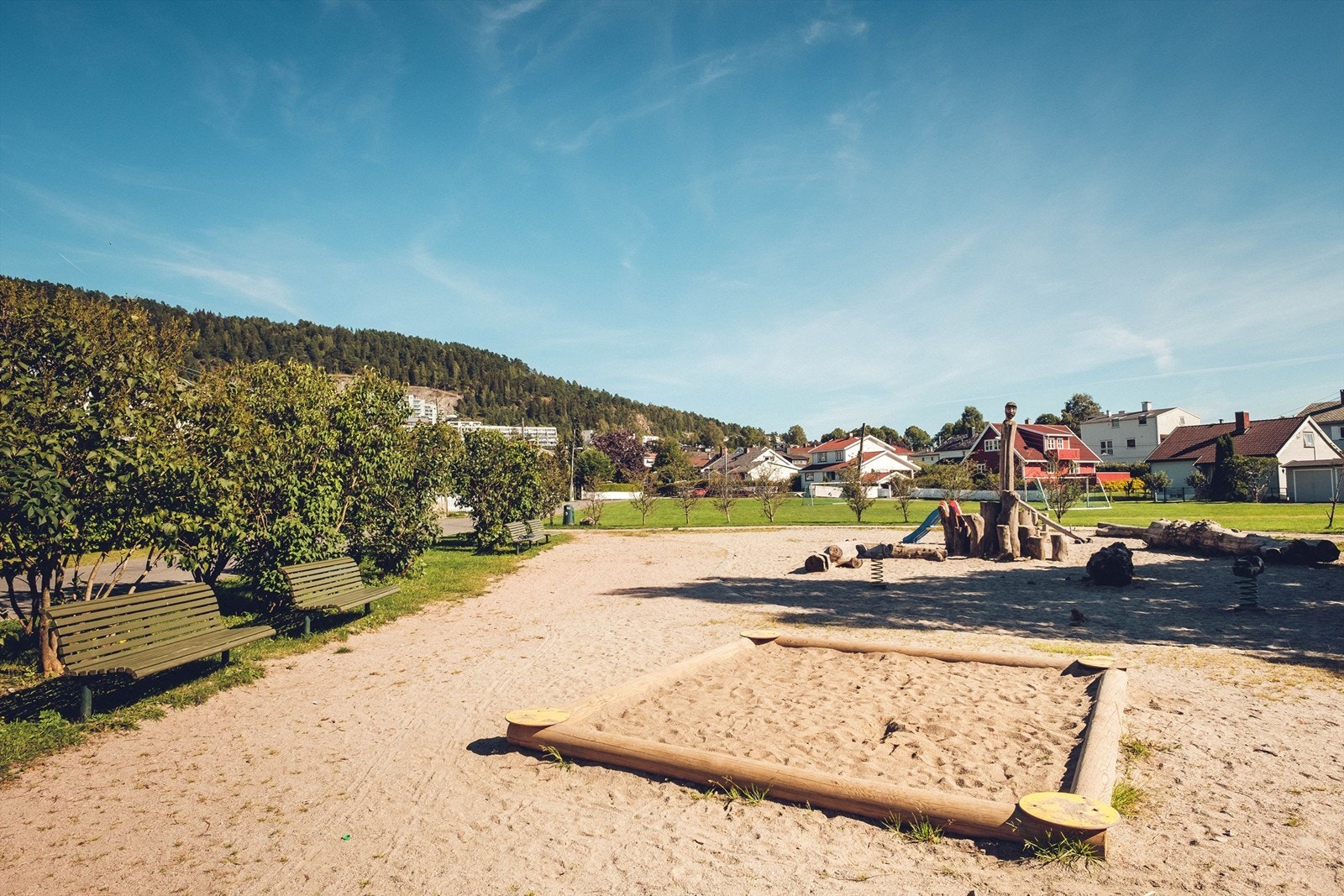 Lekeplass på Sverre Enevolds plass (Jupiterjordet på folkemunne) Galleribilde