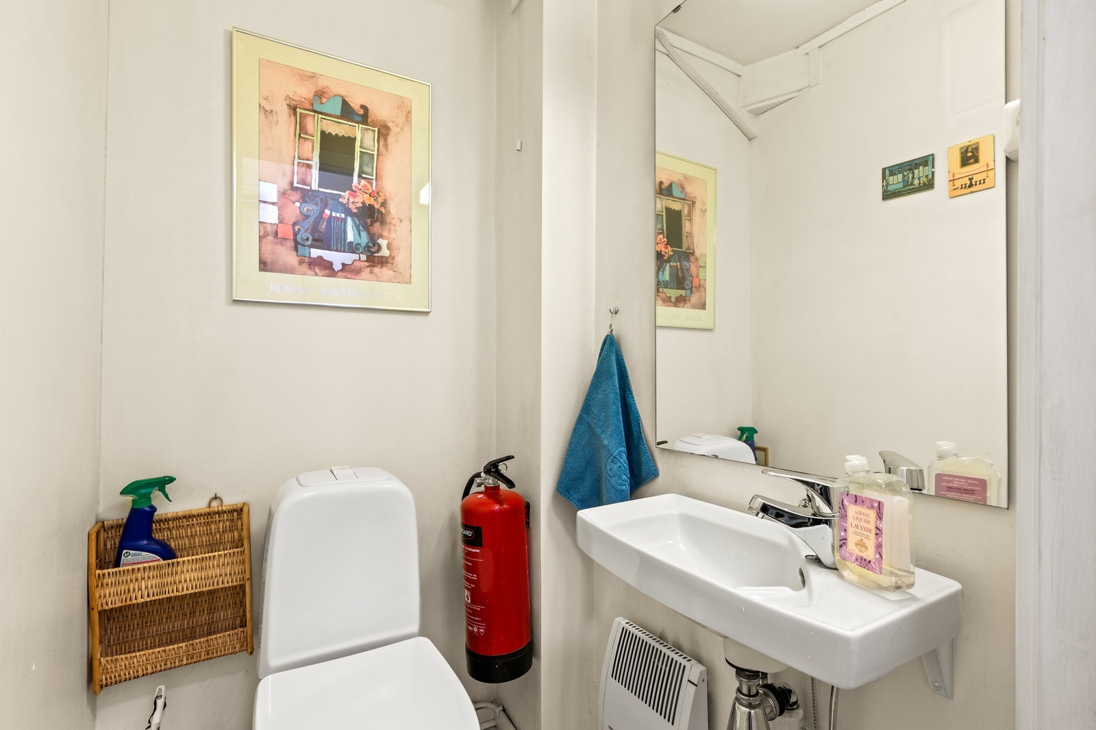 Hovedetasje: Toalettrom. Galleribilde