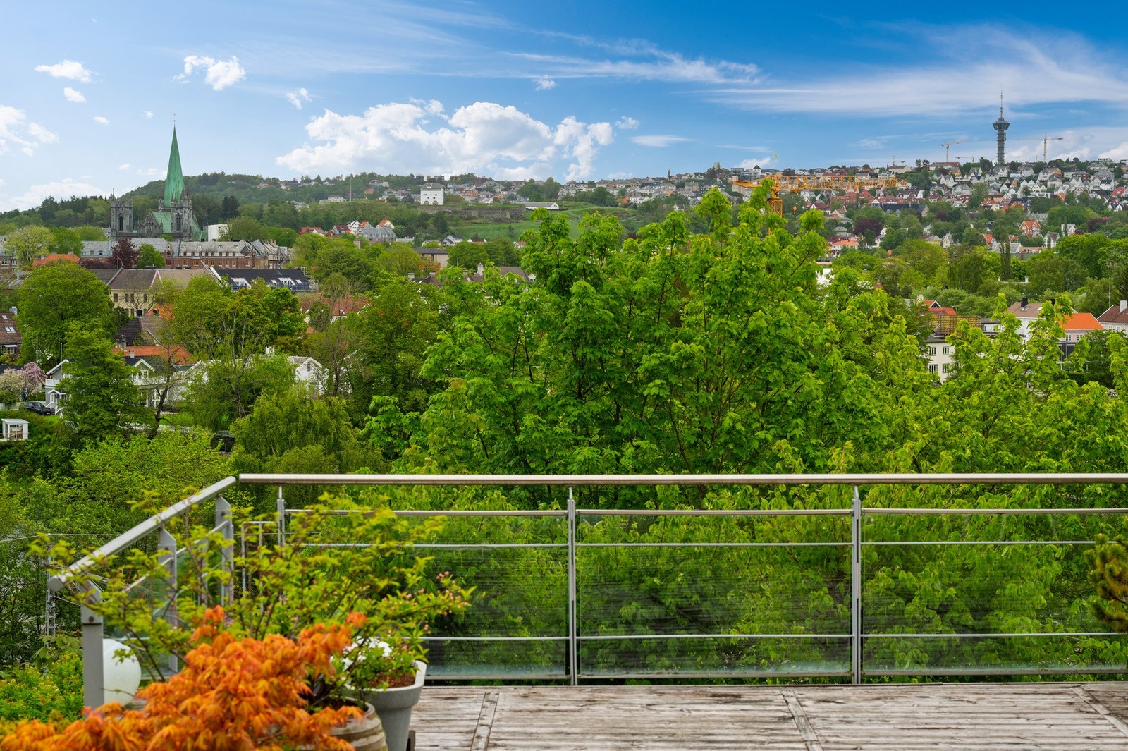 Utsikt fra fra terrasse. Galleribilde