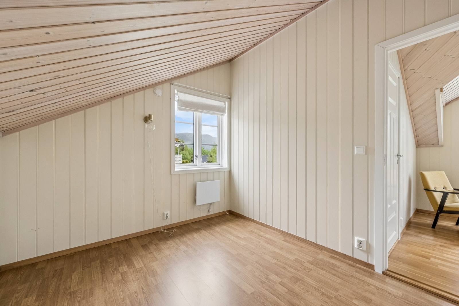 I tillegg til soverommet er det en romslig bod i 2. etg. Galleribilde