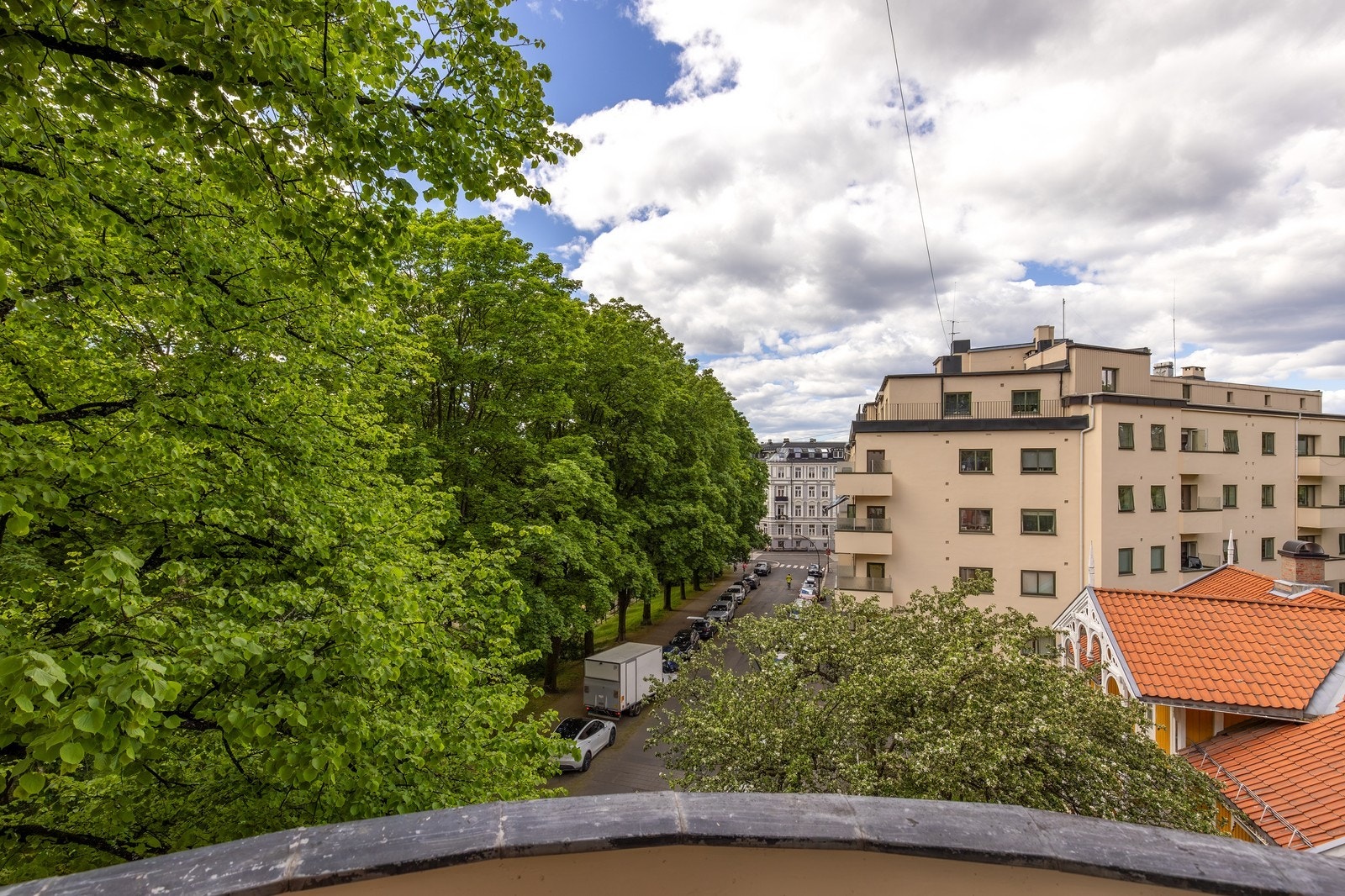 Utsikt fra balkong Galleribilde