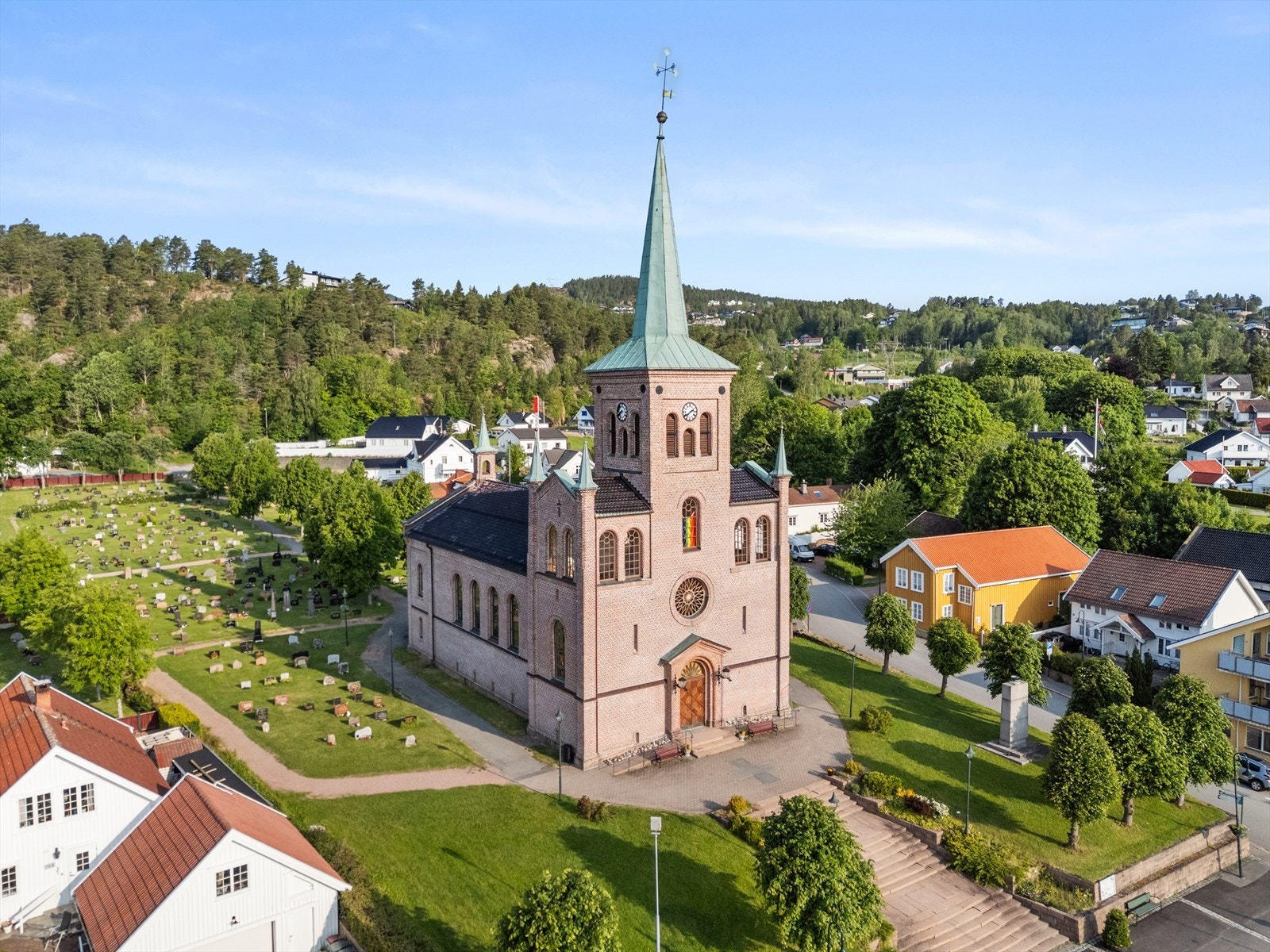 Svelvik kirke Galleribilde