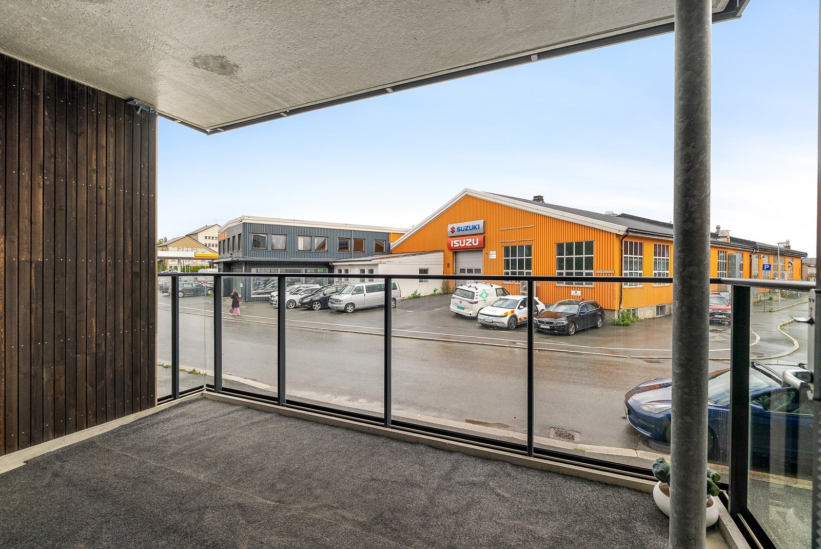 Fra stuen er det utgang til en sørvendt balkong på cirka 11 m². Galleribilde