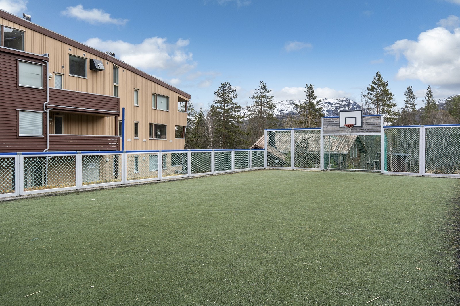 Vår egen ballbinge Galleribilde
