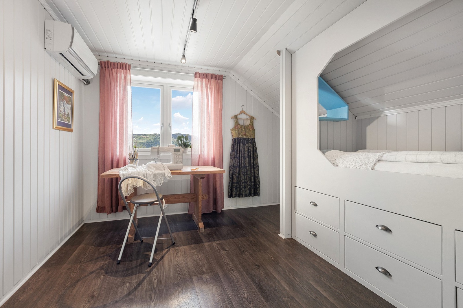 Aircondition på alle soverom bidrar til et godt inneklima. Galleribilde