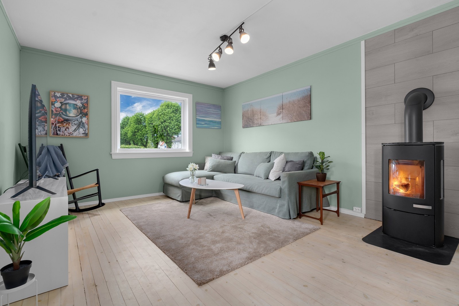 Peisovnen gir ekstra hygge og varme på kalde kvelder Galleribilde