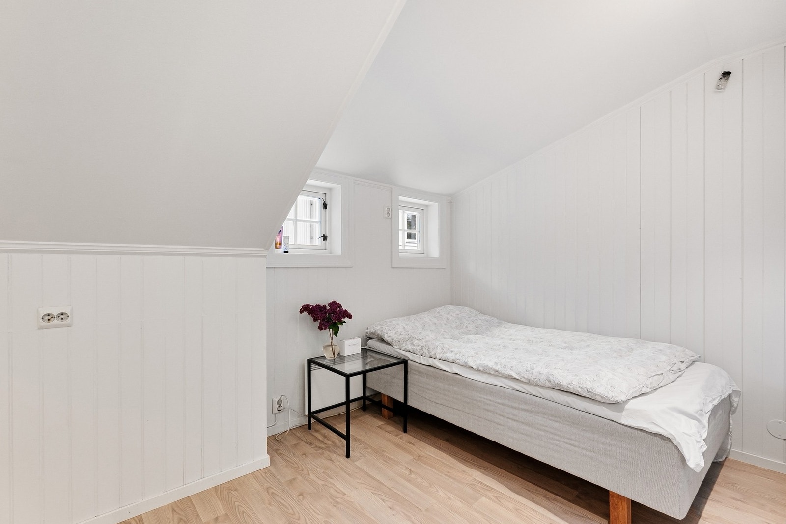 Soverom i 2.etasjen av annekset. Galleribilde