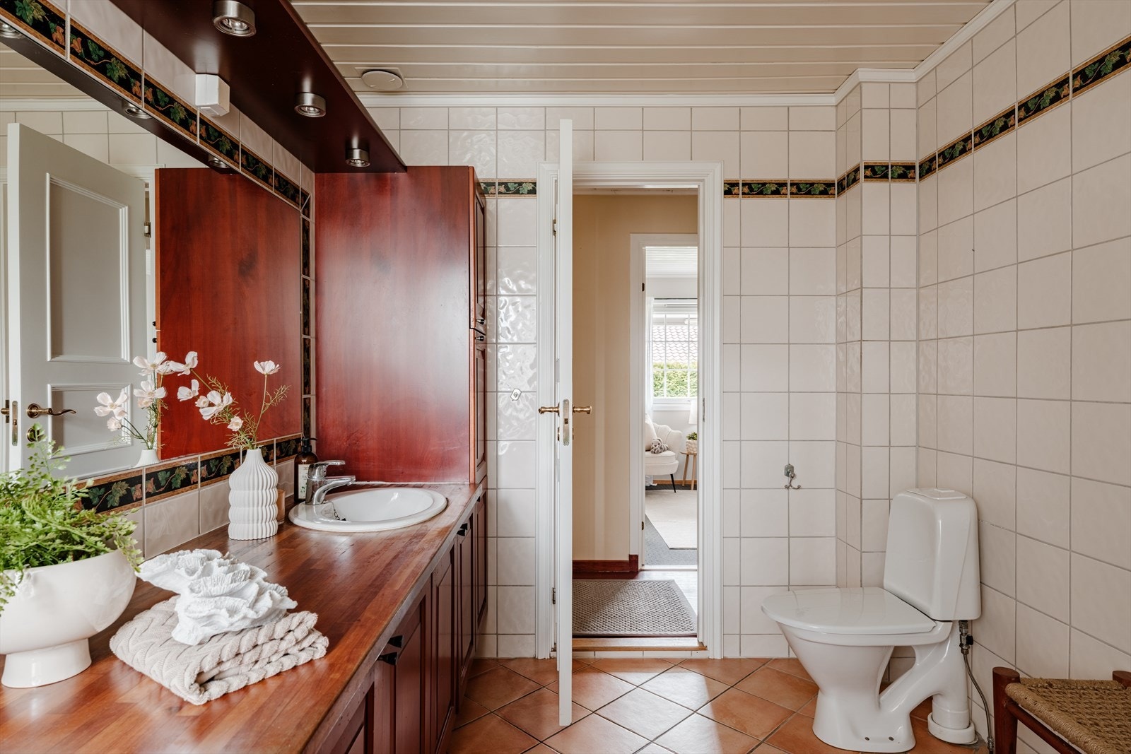 Wc på baderom og i underetasje Galleribilde