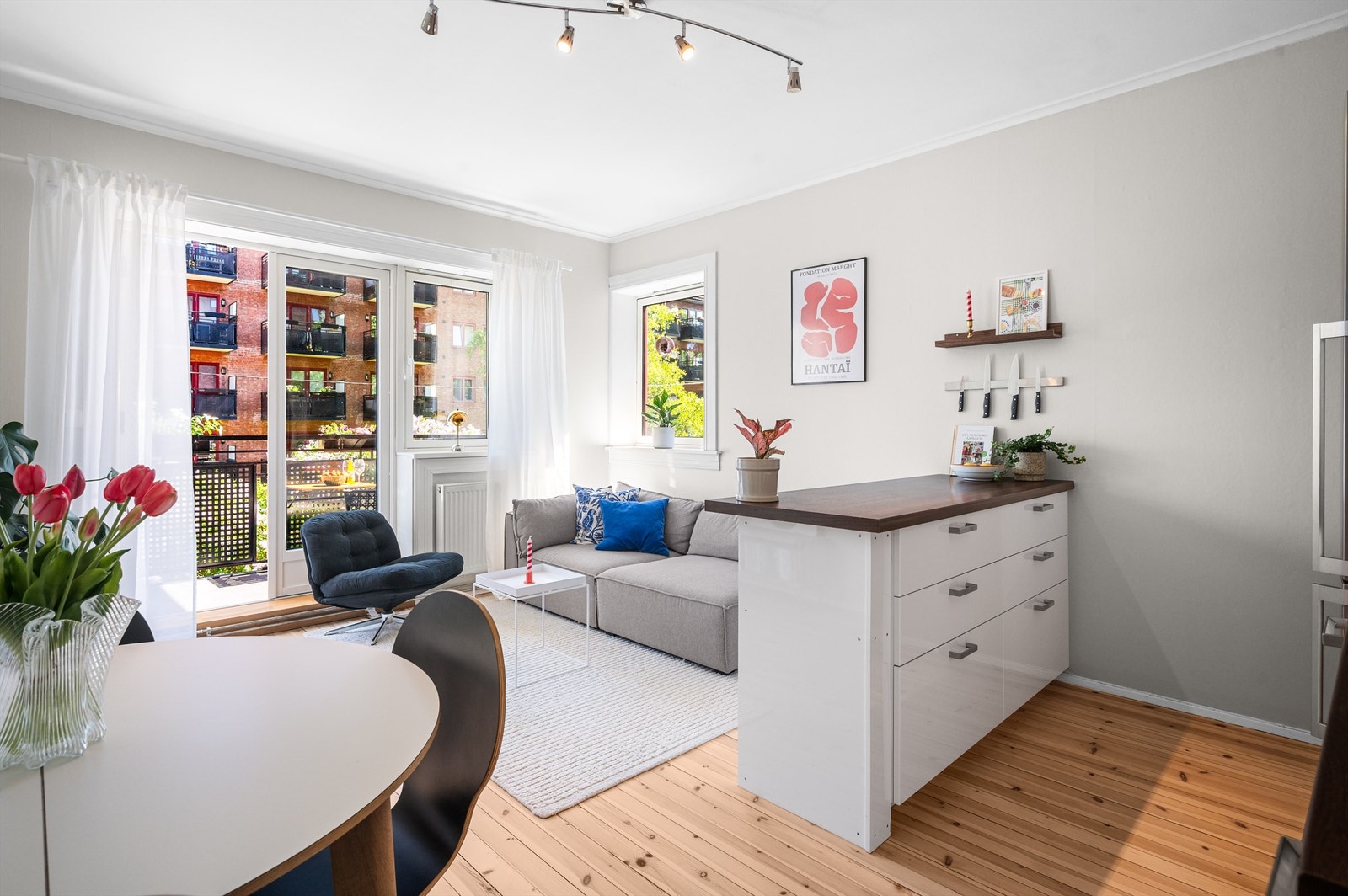 Med Akerselva som nærmeste nabo har du fine turmuligheter som tar deg gjennom Grünerløkka til sentrum eller opp til Nordmarka og Maridalsvannet med turstier hele året.
Foto: Peter Futo Galleribilde
